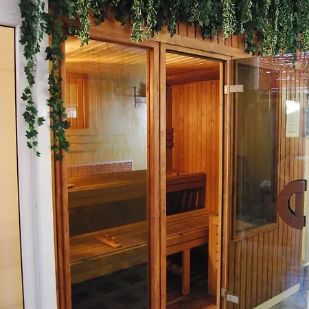 Hotel Emperatriz Iii