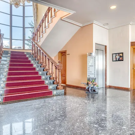 Hotel Emperatriz Iii