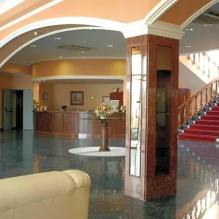 Emperatriz Iii Hotel