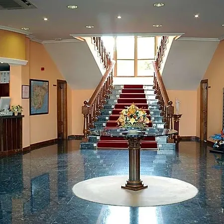 Emperatriz Iii Hotel