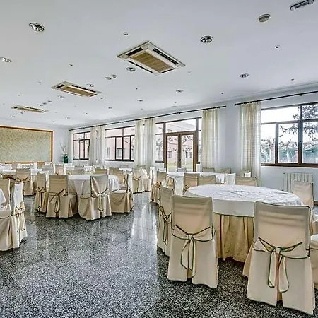 Emperatriz Iii Hotel Santa Marta de Tormes