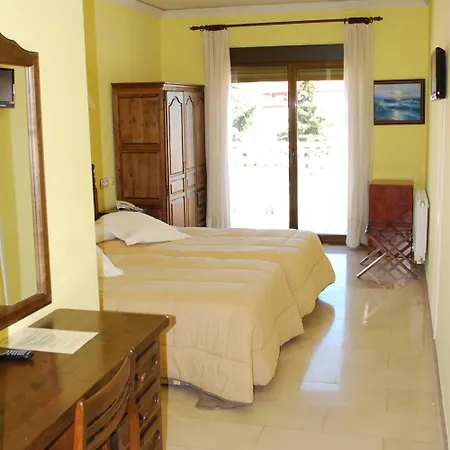 Emperatriz Iii 4*