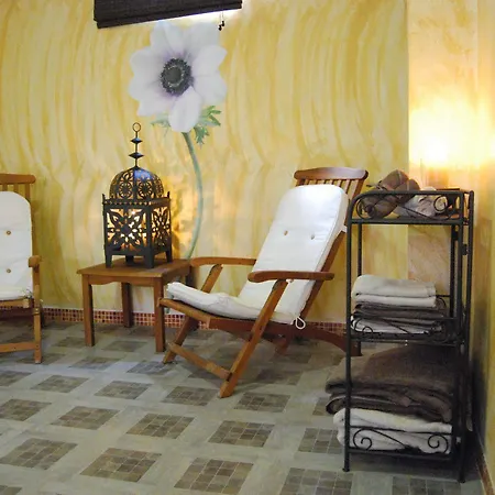Emperatriz Iii Hotel