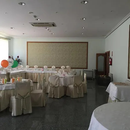 Emperatriz Iii Szálloda 4*