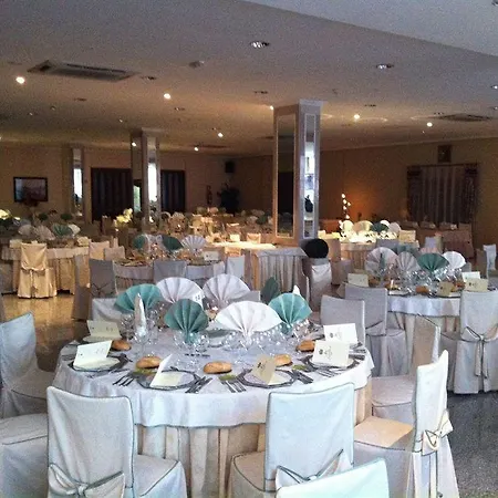 Emperatriz Iii Szálloda 4*