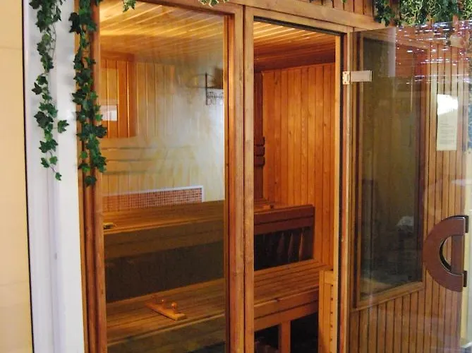 Hotel Emperatriz Iii