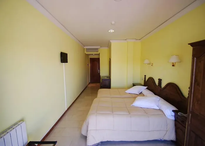 Emperatriz Iii Hotel