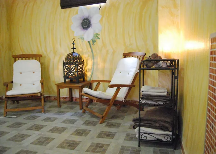 Emperatriz Iii Hotel