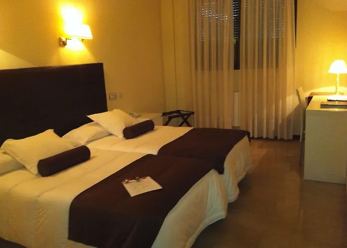 Emperatriz Iii Hotel