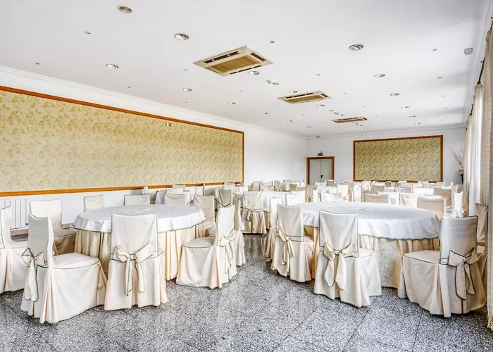 Emperatriz Iii Hotel